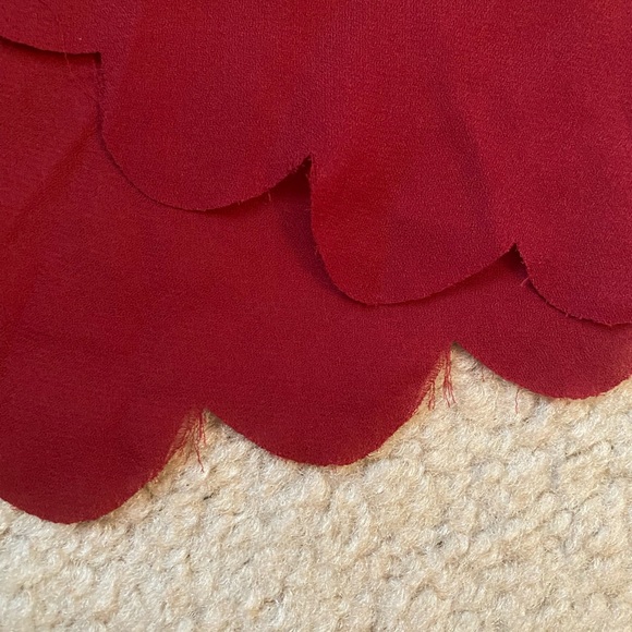 LA Hearts scalloped tank top with Tulip back Size M - Picture 2 of 4